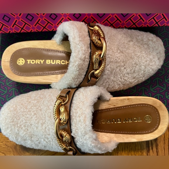 Tory Burch Jessa Shearling Clogs inn Box with Shopping Bag - NEW! - Picture 2 of 14